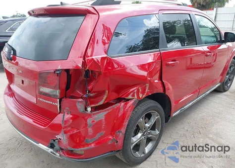 2020 Dodge Journey Crossroad z USA, uszkodzony, nr VIN 3C4PDCGB7LT225857